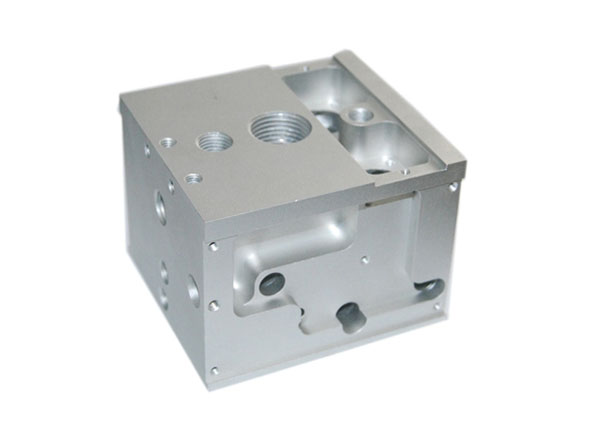 金屬零件切割加工